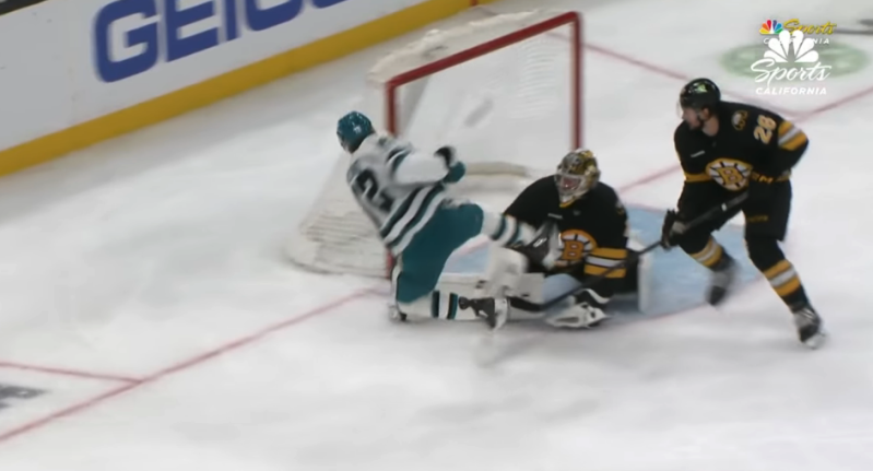 Un but spectaculaire pour William Eklund