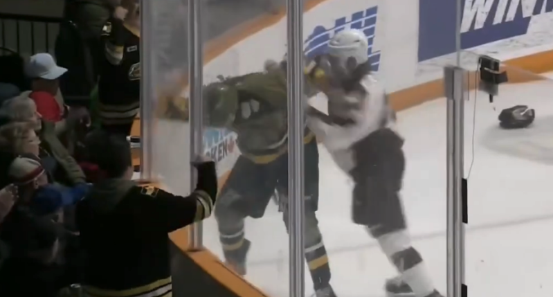 Les images du combat de  Yanis Lutz