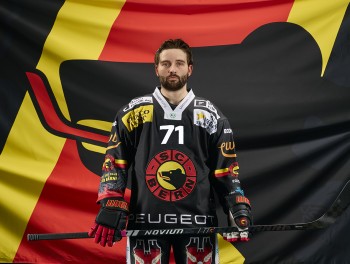 Emil Bemström bleibt beim SC Bern