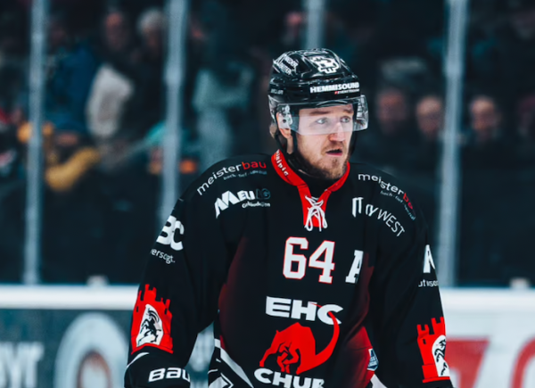 EHC Chur : Serge Weber bleibt Teil der Defensive