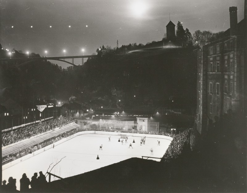 Sehenswerte Eishockey-Ausstellung in Fribourg: Von den Augustinern bis St. Leonhard