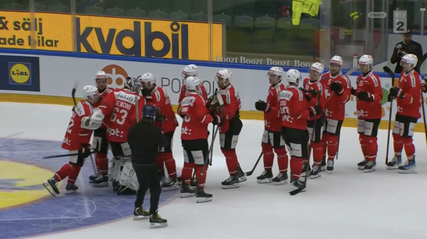 Trois buts de Théo Rochette et une belle victoire de la Suisse