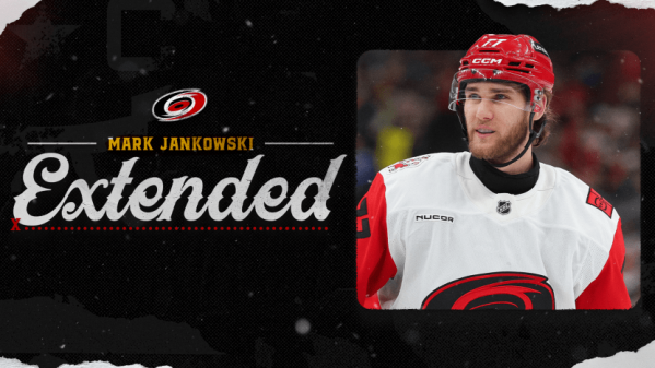 Carolina prolonge Mark Jankowski pour deux saisons