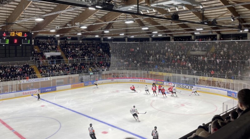 De Toronto à Neuchâtel : John Tavares  a apprécié sa première soirée en Suisse