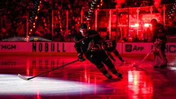 Carolina stellt NHL-Rekord auf… ohne zu spielen