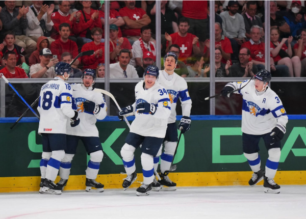 La Finlande bat le Canada et défiera la Suisse pour l’or