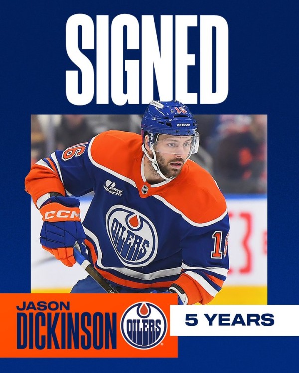 Jason Dickinson s’engage pour cinq ans avec les Oilers