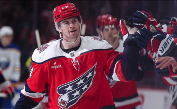 Connor McMichael s’engage à long terme avec les Blues