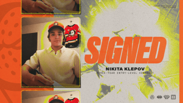 Anaheim offre un contrat recrue à Nikita Klepov