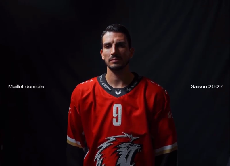 Un aperçu du maillot domicile du Lausanne HC