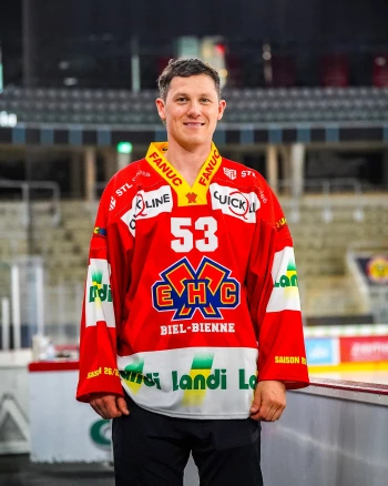 Jeff Skinner, le joueur le mieux payé de l’histoire de la National League mais une affaire pour Bienne