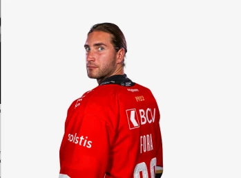 Michael Fora d'attaque pour la reprise avec le Lausanne HC