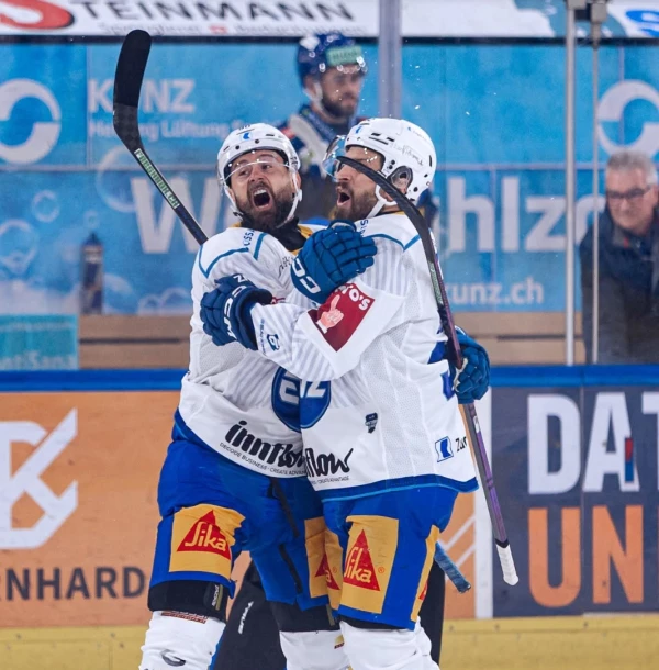 Tomas Tatar a repoussé les approches estivales pour rester fidèle à l'EV Zoug