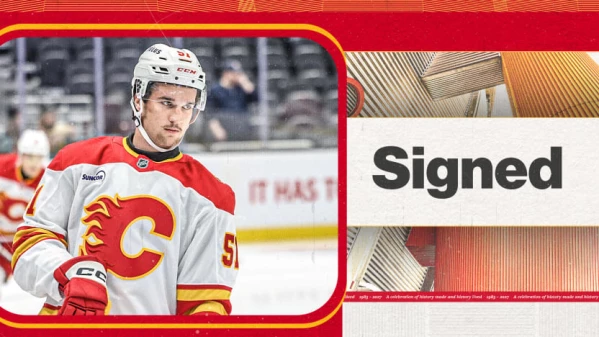 Premier contrat professionnel à Calgary : les Flames s'entendent avec l'espoir Chase Harrington