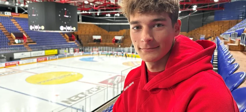 Premier contrat professionnel aux SCRJ Lakers : le grand espoir Laurin Fuhrer s'engage jusqu'en 2030