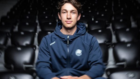Fin de parcours prématurée pour Joshua Fahrni, qui met un terme immédiat à sa carrière