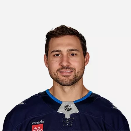 Avenir incertain à Winnipeg : Nino Niederreiter vers un départ pour relancer son temps de jeu ?
