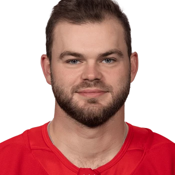 Alex DeBrincat s'engage sur le très long terme avec Détroit