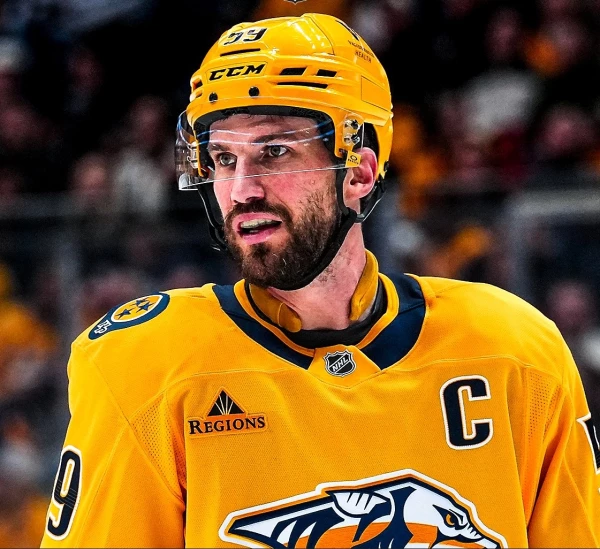 Roman Josi se rapproche de sommets européens historiques